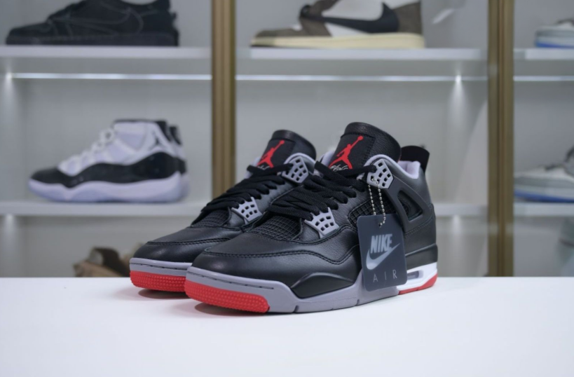 Air Jordan 4"Bred Reimagined"