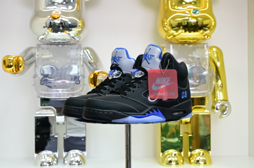 Awake NY x Air Jordan 5 "Black Metallic" DV4982-004