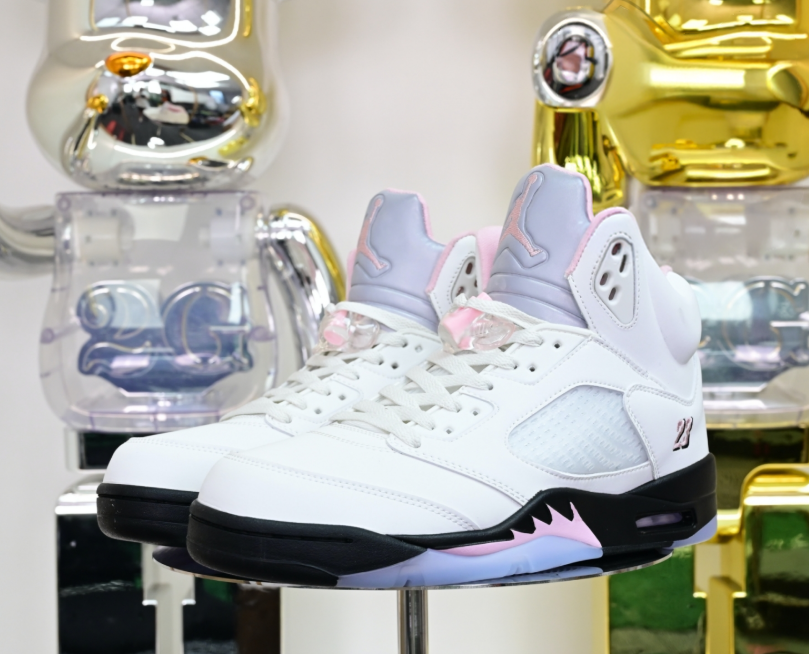 Air Jordan 5“Medium Soft Pink” HQ7978-102