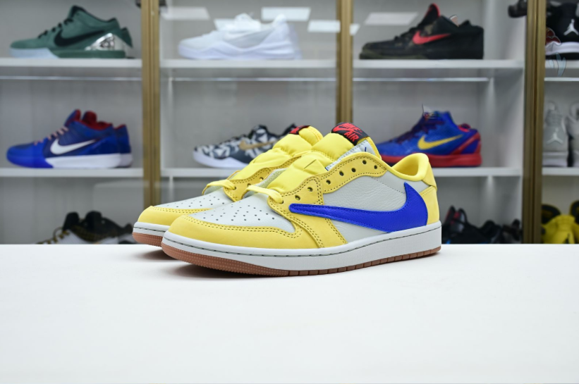 Travis Scott x Air Jordan 1Low Canary