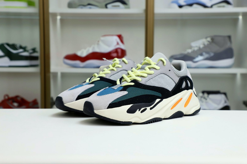 YEEZY BOOST 700 'WAVE RUNNER'